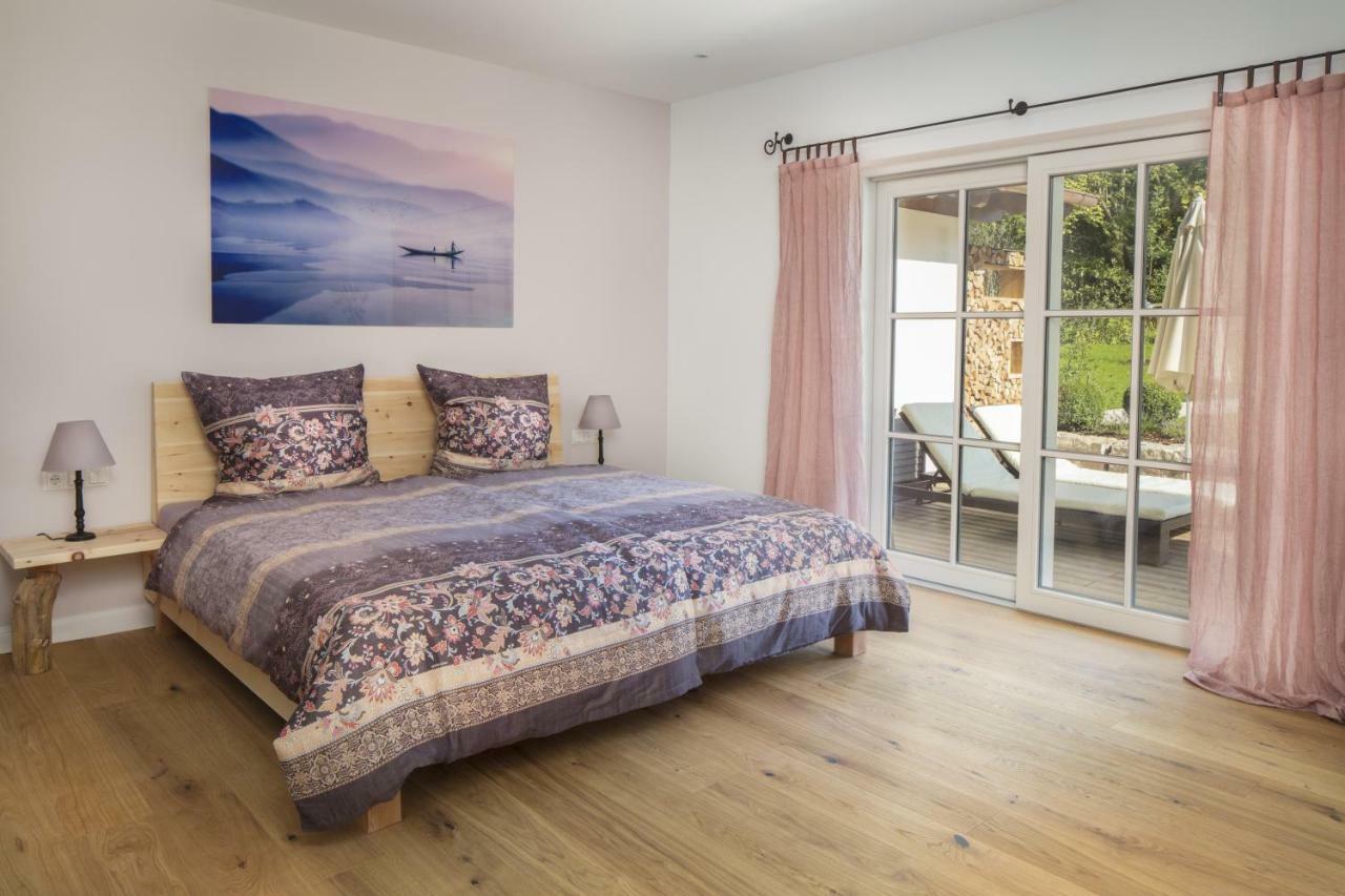 Ferienwohnung Chiemsee ブライトブルン・アム・キームゼー エクステリア 写真